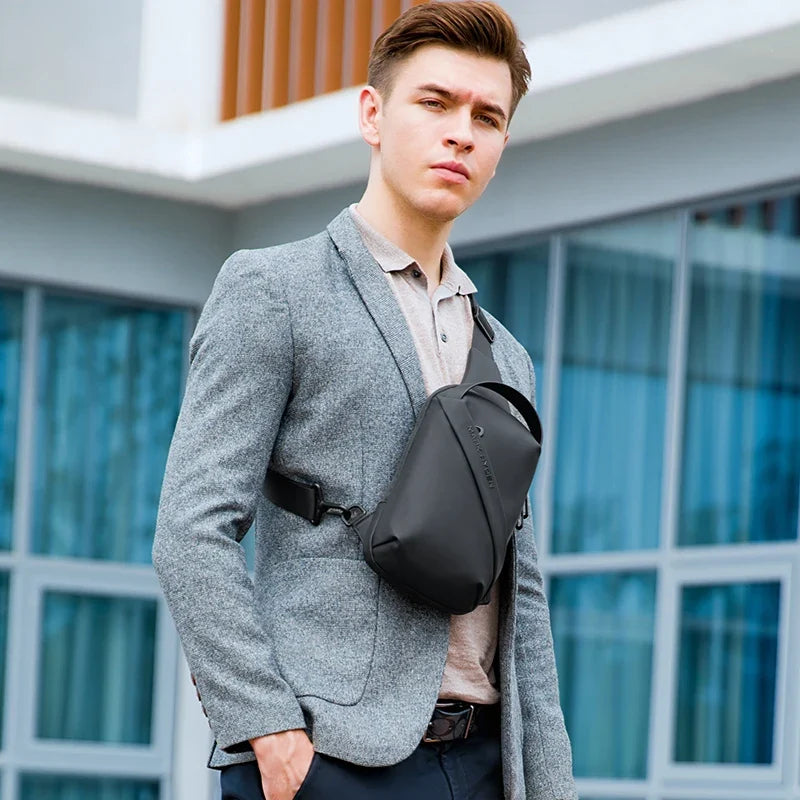 Carter - Crossbody Bag | By Julian & Claire Toronto