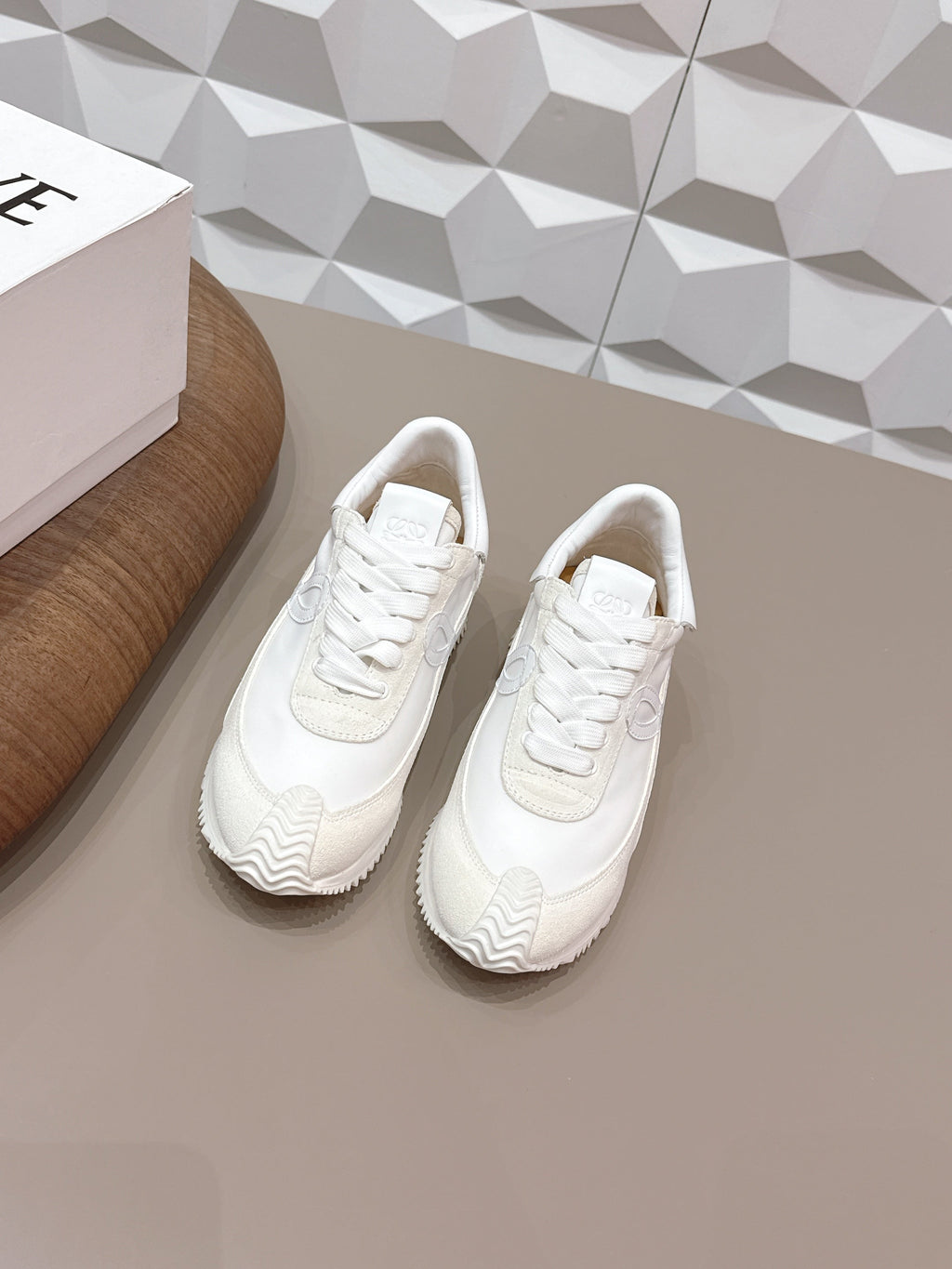 L2-Sneakers