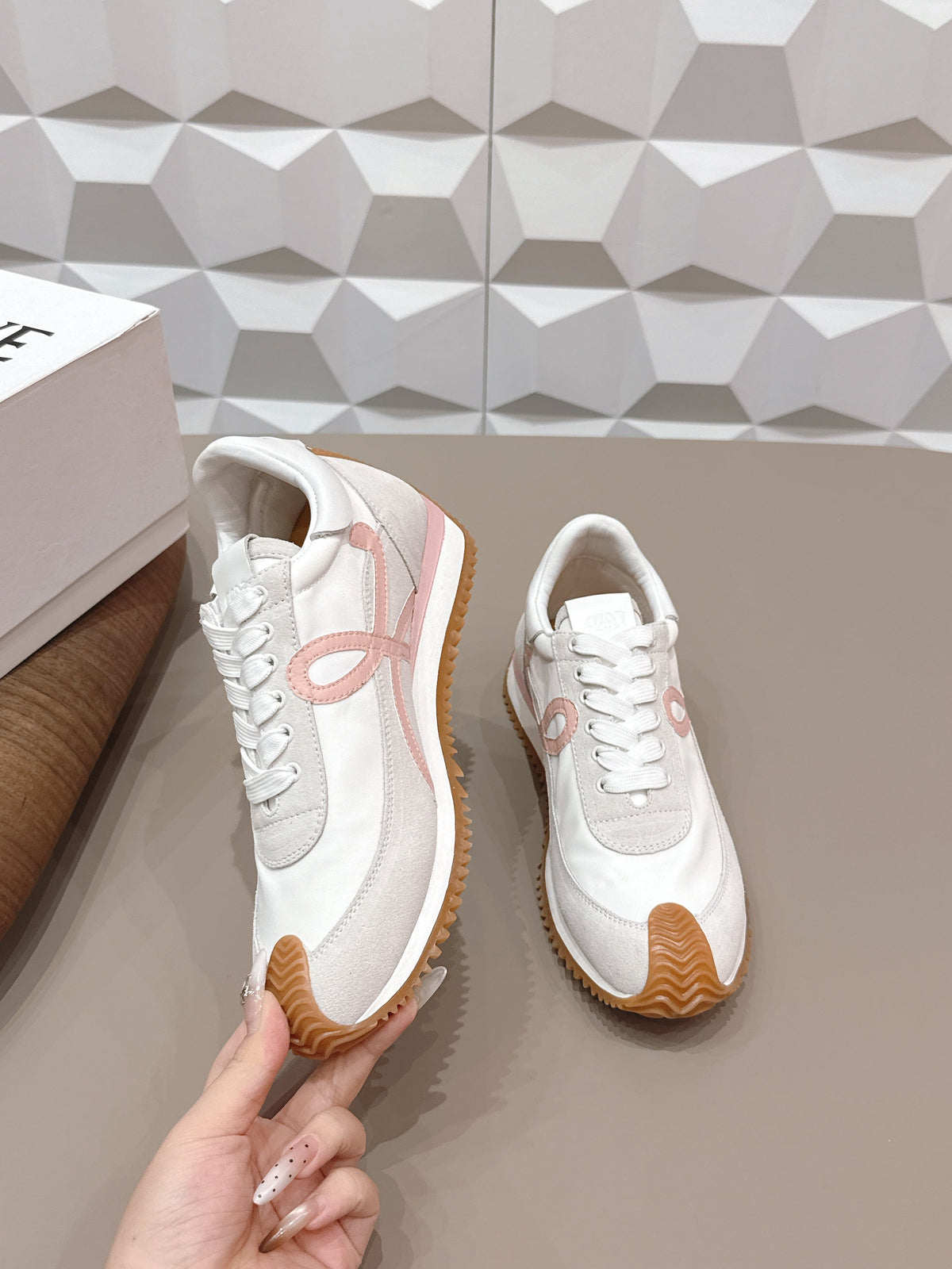 L2-Sneakers