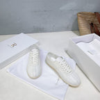 T-Sneakers