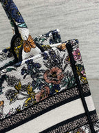 D-Book Tote