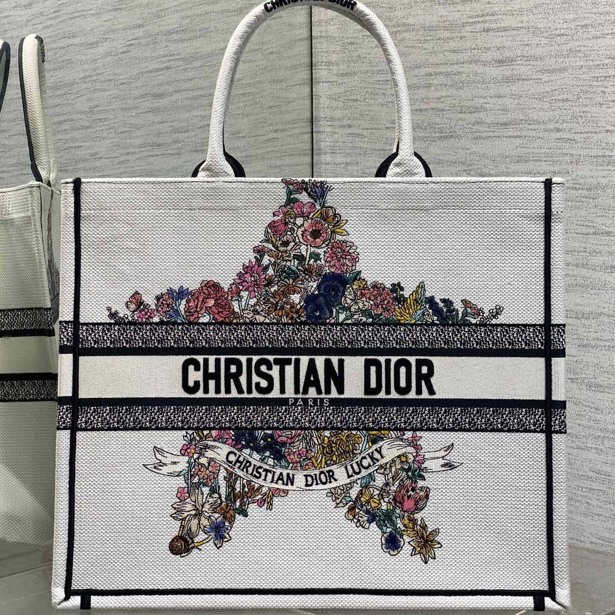 D-Book Tote