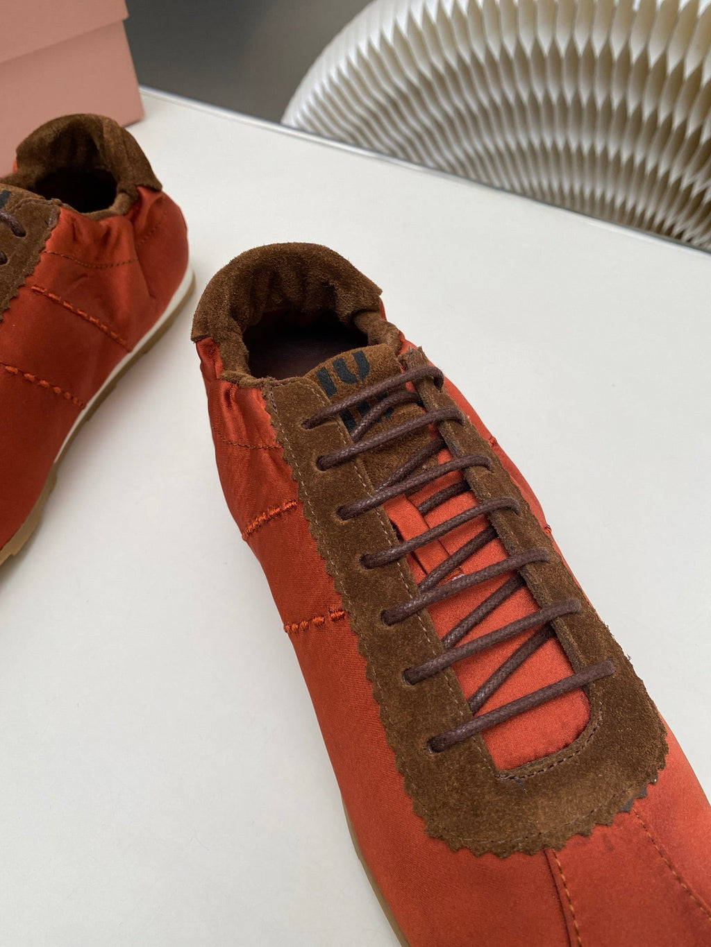 M-Sneakers